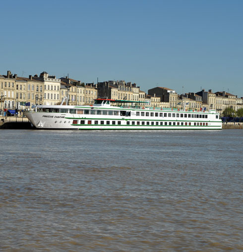 Crociere a Bordeaux. Nave Princesse d'Aquitaine.